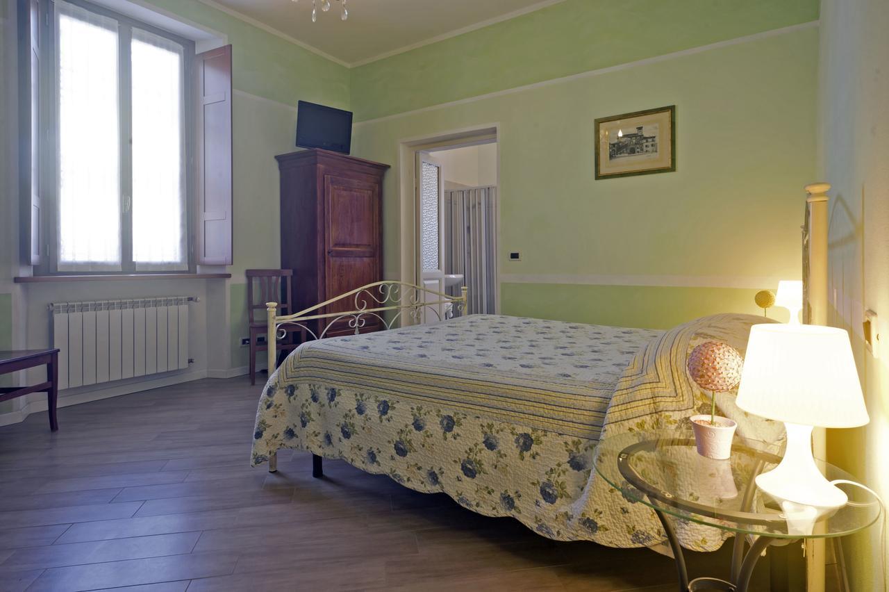 Villa Dircea CastellʼArquato Extérieur photo